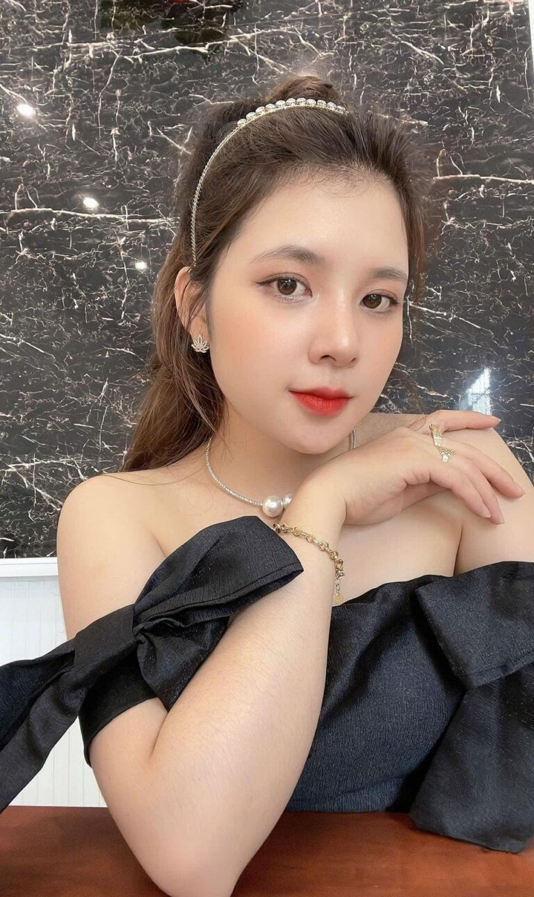 Hoang Thi Cam Nhung