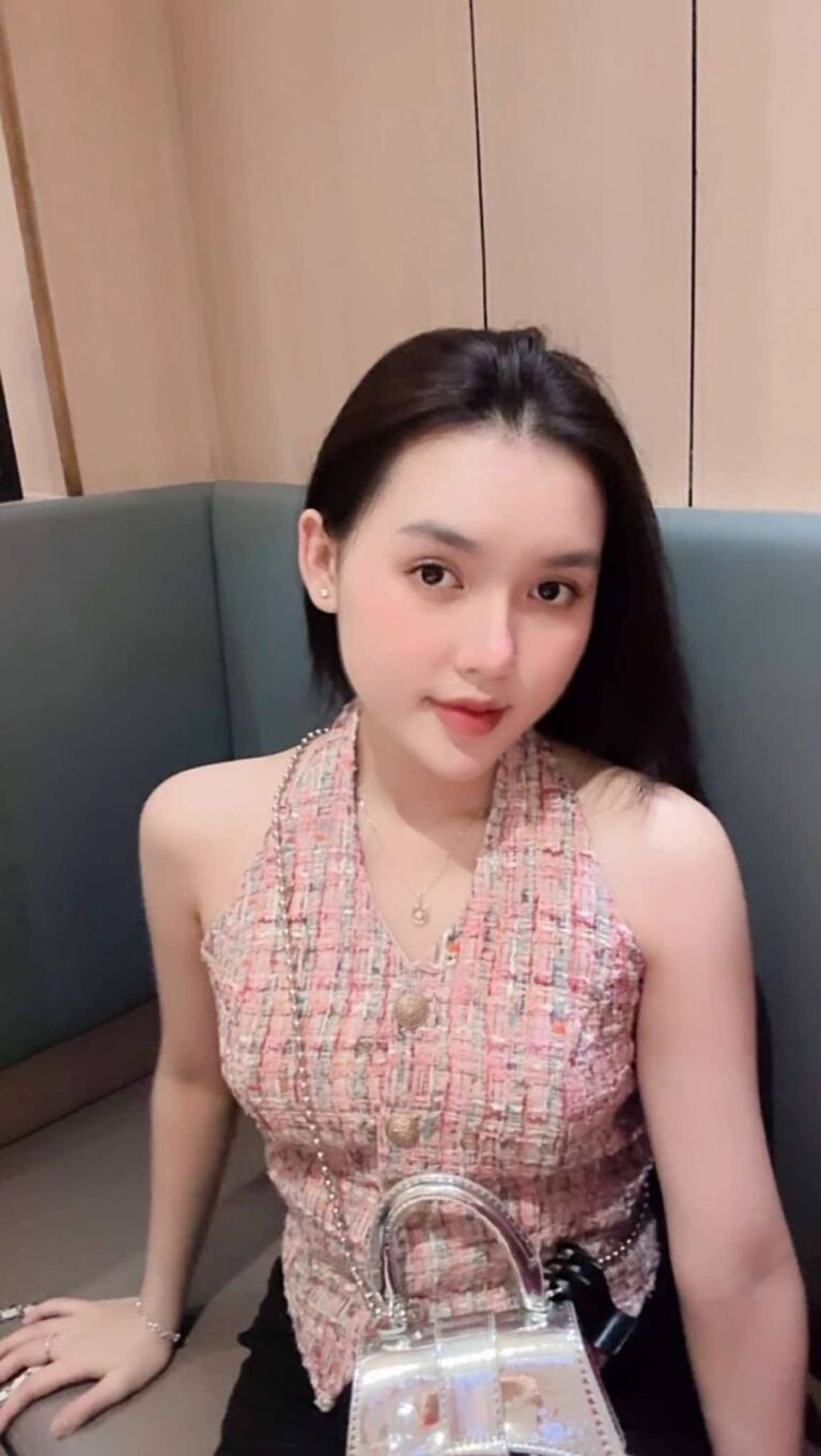 Danh Tú Trân ( Ami )